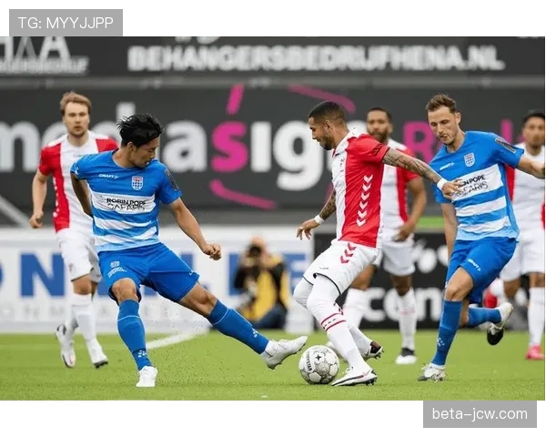 荷甲球队普遍重视进攻 防守组织水平参差不齐